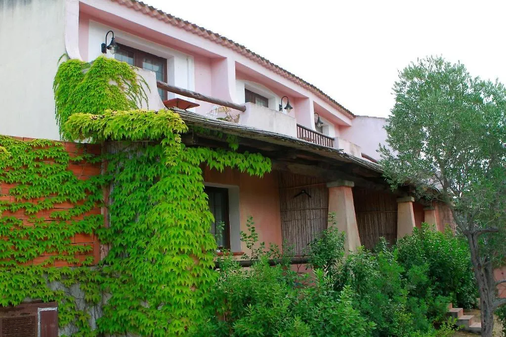 Residence Sopravento Porto Cervo 0*,